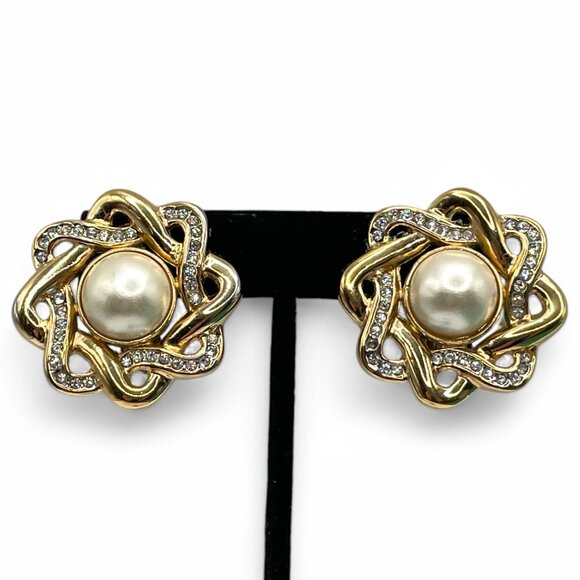 Vintage BUTLER Large Pearl and Rhinestone Clip-On Earrings Pave Gold Tone - Picture 1 of 9